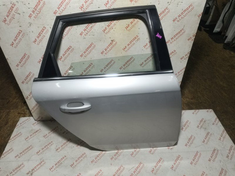 Дверь боковая, 12000 рублей, Владимир