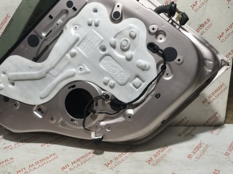 Дверь боковая, 10000 рублей, Владимир