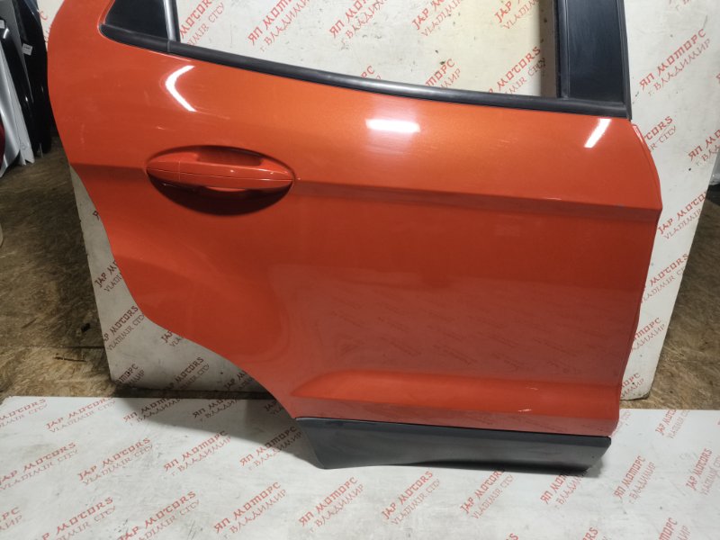 Дверь боковая, 32000 рублей, Владимир