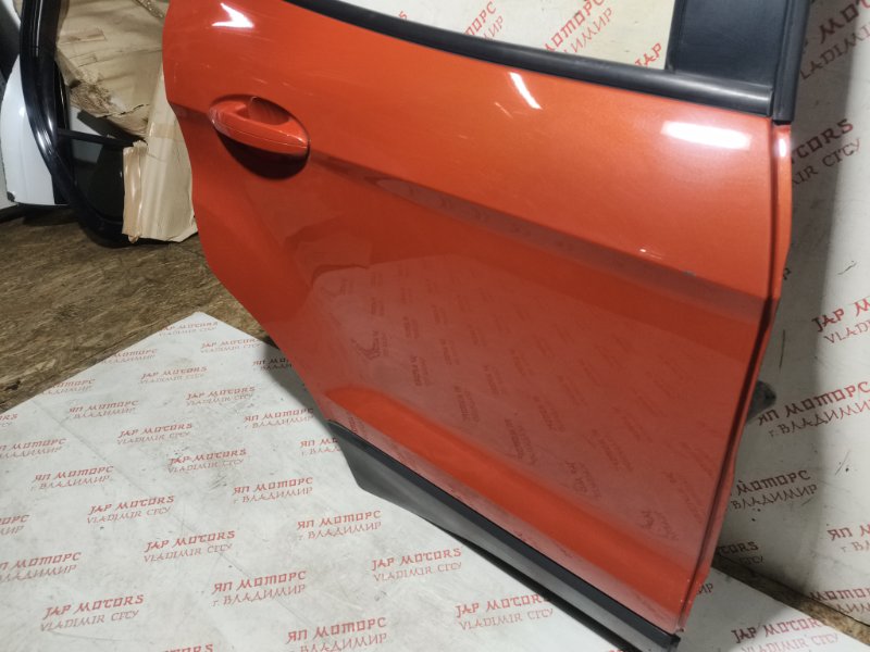 Дверь боковая, 32000 рублей, Владимир