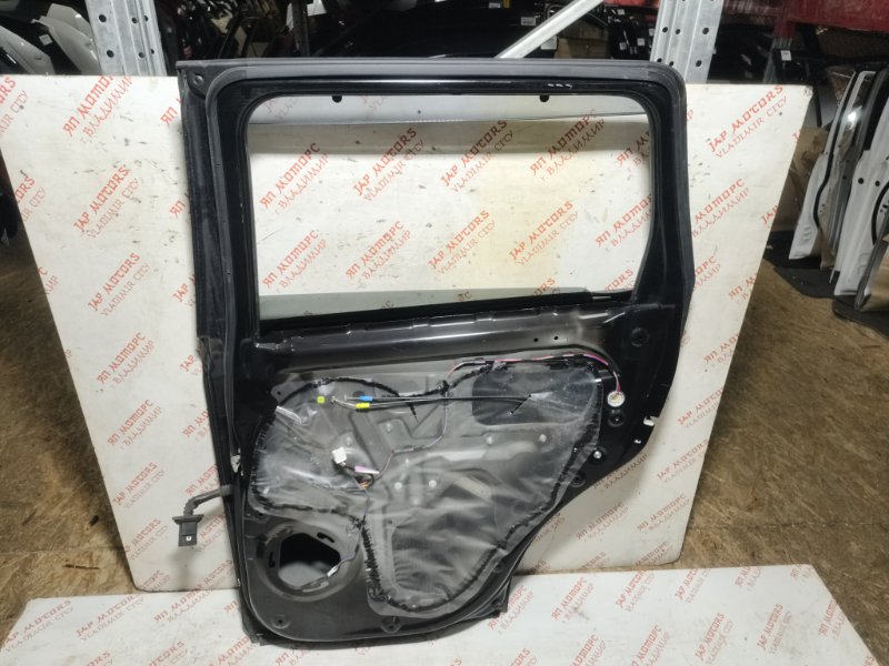 Дверь боковая, 35000 рублей, Владимир