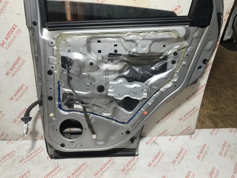 Дверь боковая, 13000 рублей, Владимир