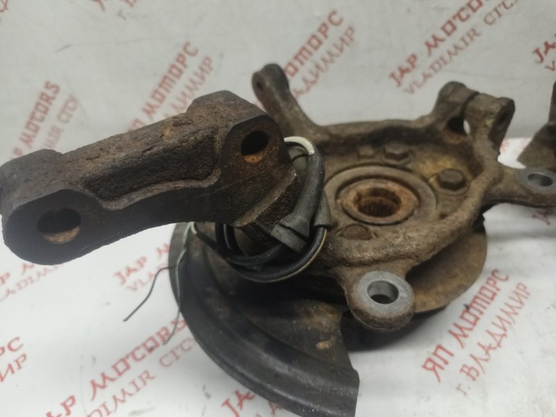 Кулак поворотный, 3500 рублей, Владимир