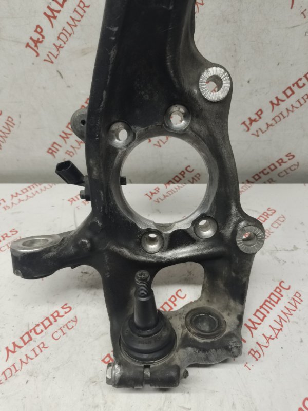 Кулак поворотный, 16500 рублей, Владимир