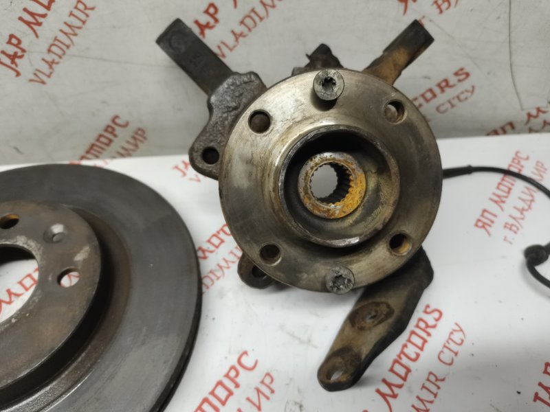 Кулак поворотный, 6000 рублей, Владимир