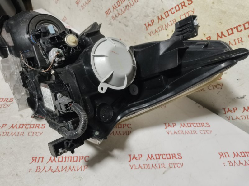 Фара ксеноновая, 12000 рублей, Владимир