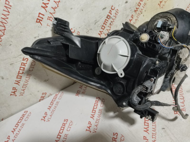 Фара ксеноновая, 12000 рублей, Владимир