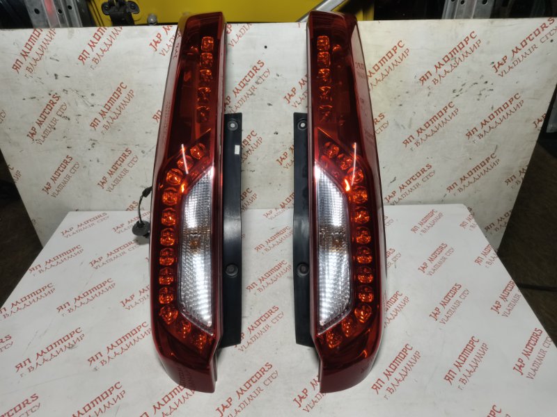 Фонарь задний, 18000 рублей, Владимир