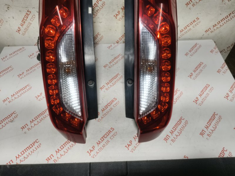 Фонарь задний, 18000 рублей, Владимир