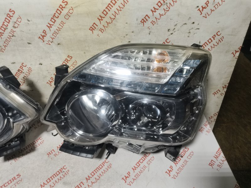 Фара ксеноновая, 35000 рублей, Владимир