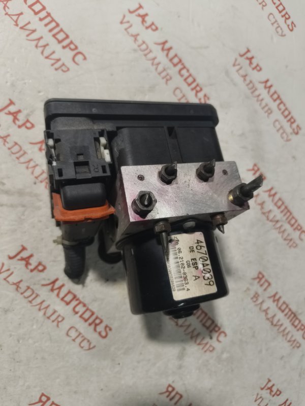 Блок ABS, 2000 рублей, Владимир