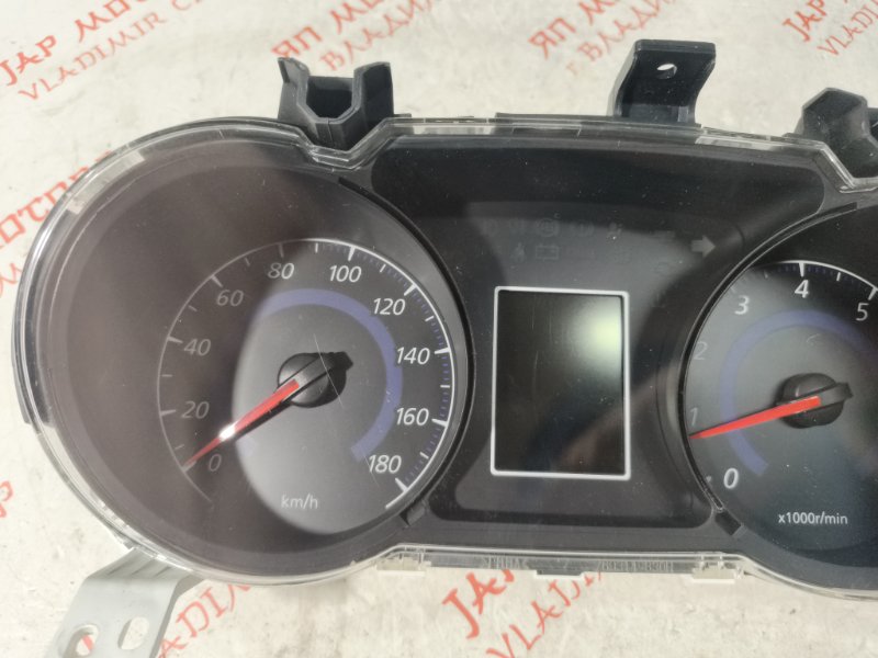 Щиток приборов, 2000 рублей, Владимир