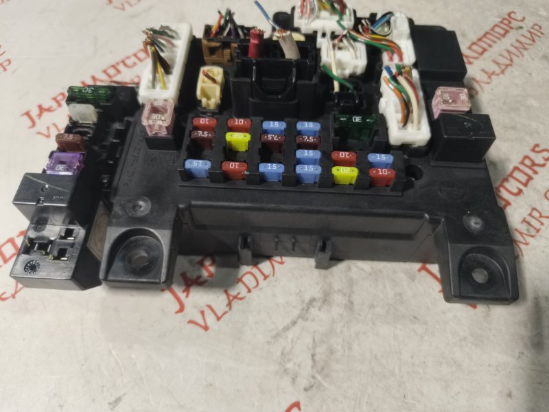 Блок предохранителей салонный, 4000 рублей, Владимир