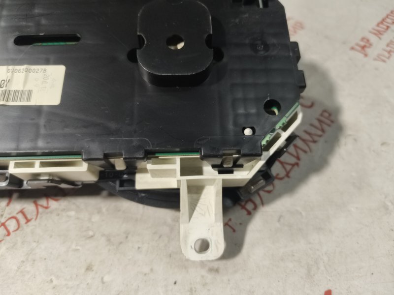 Щиток приборов, 2000 рублей, Владимир