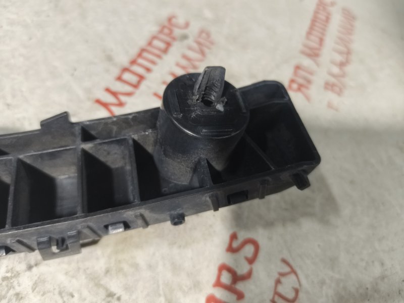 Крепление бампера, 1000 рублей, Владимир