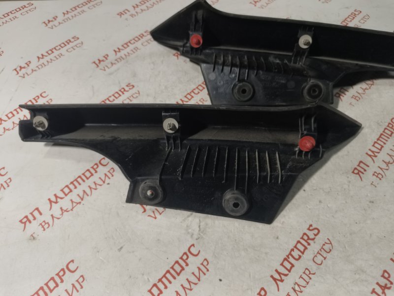 Накладка кузова, 2000 рублей, Владимир