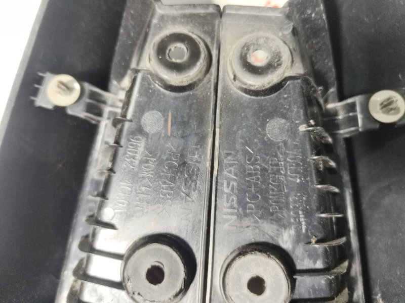 Накладка кузова, 2000 рублей, Владимир