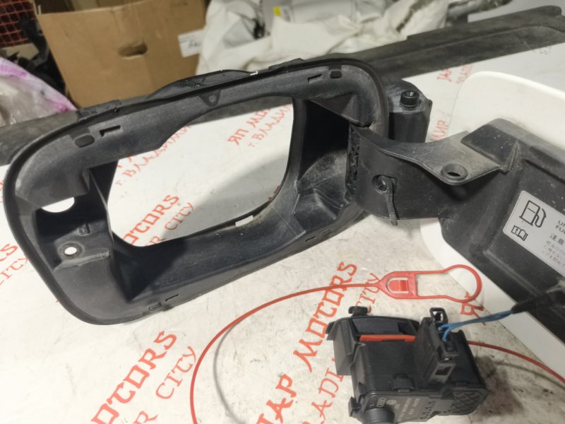 Лючок топливного бака, 4000 рублей, Владимир