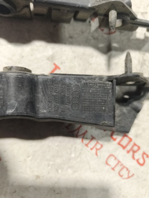 Крепление бампера, 1000 рублей, Владимир