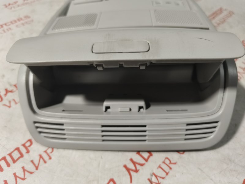 Плафон подсветки салона, 2500 рублей, Владимир