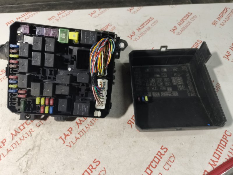 Блок предохранителей под капот, 2500 рублей, Владимир