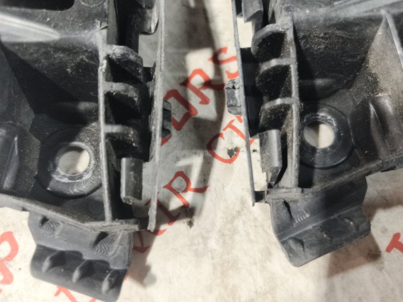 Крепление бампера, 1000 рублей, Владимир