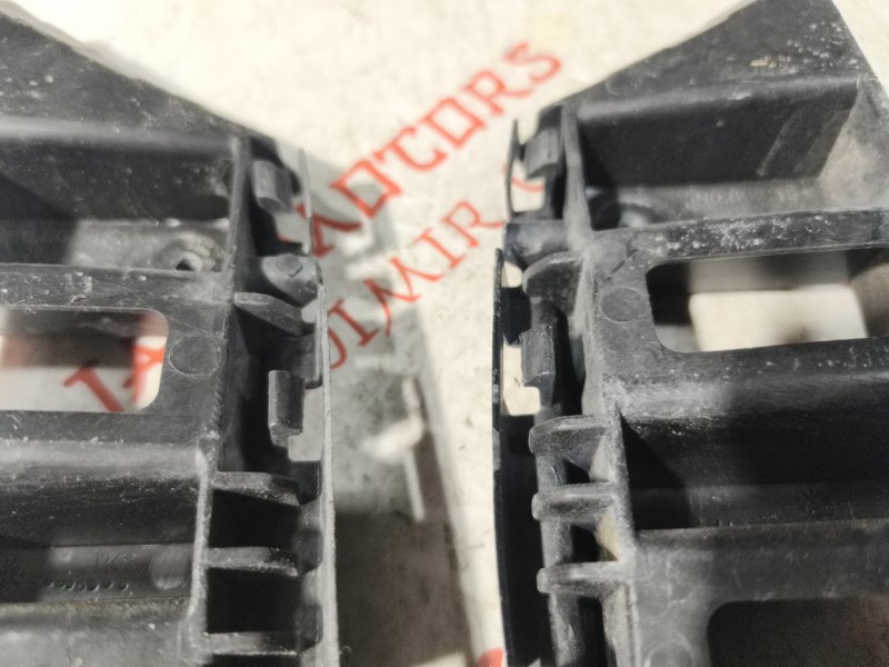 Крепление бампера, 1000 рублей, Владимир