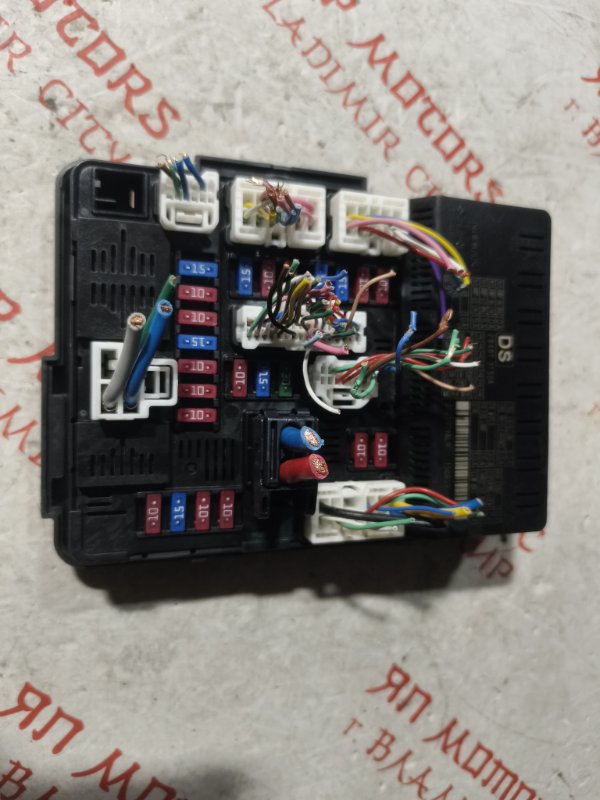 Блок предохранителей салонный, 5000 рублей, Владимир