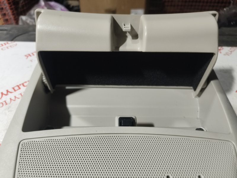 Плафон подсветки салона, 3000 рублей, Владимир