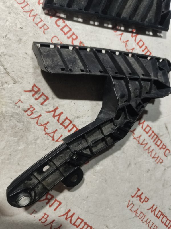 Крепление бампера, 4000 рублей, Владимир