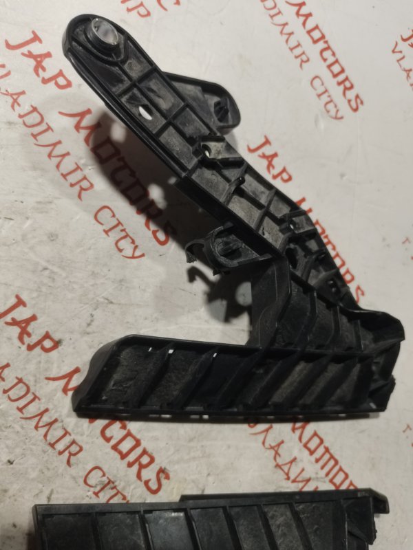 Крепление бампера, 4000 рублей, Владимир