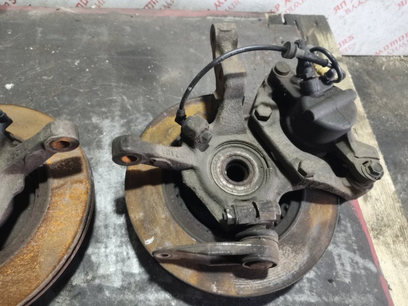 Кулак поворотный, 10000 рублей, Владимир