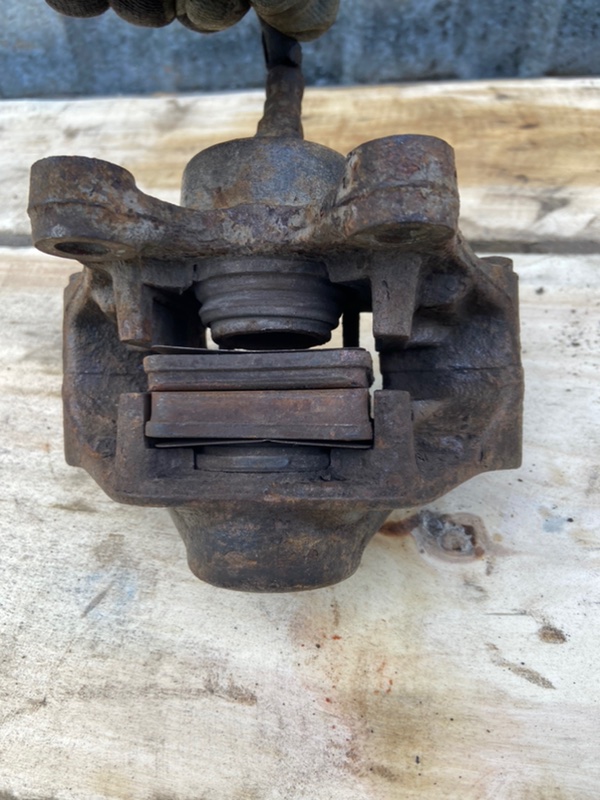 Суппорт, 2000 рублей, Калининград