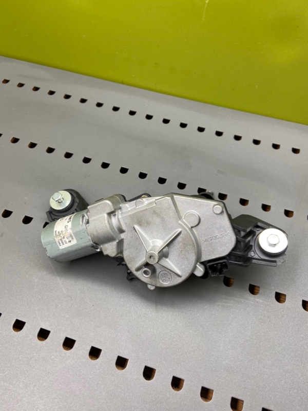 Моторчик дворника, 2600 рублей, Тверь