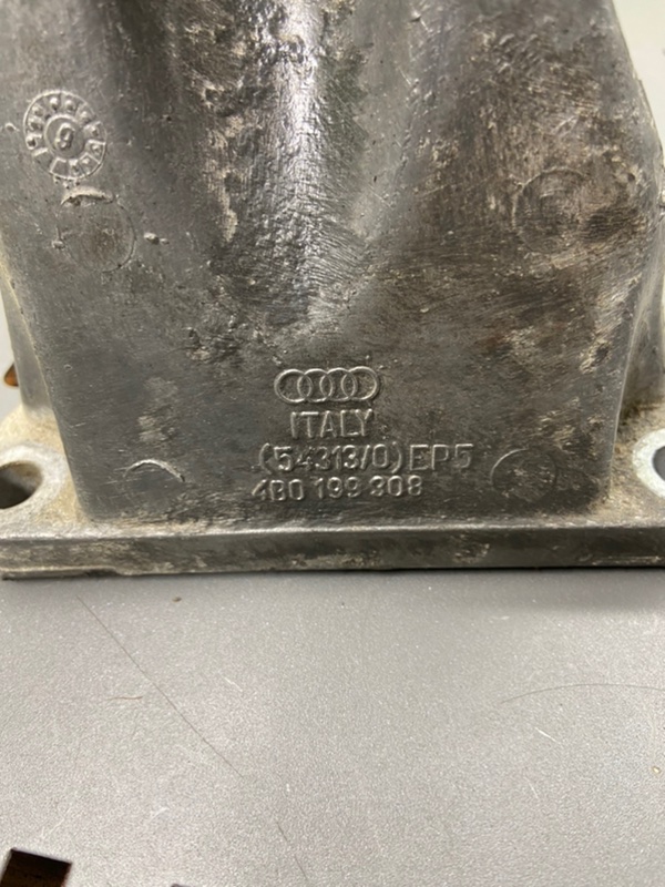 Кронштейн двигателя, 1300 рублей, Калининград