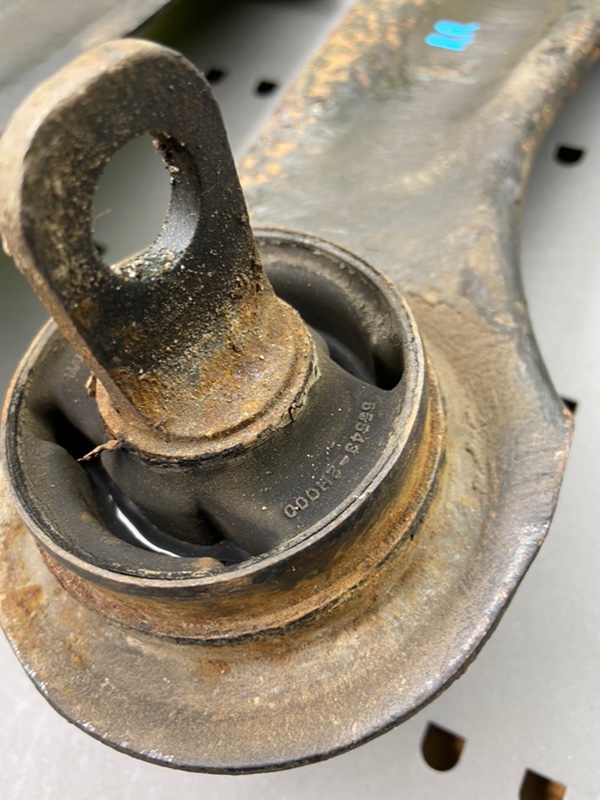 Рычаги, 2000 рублей, Калининград