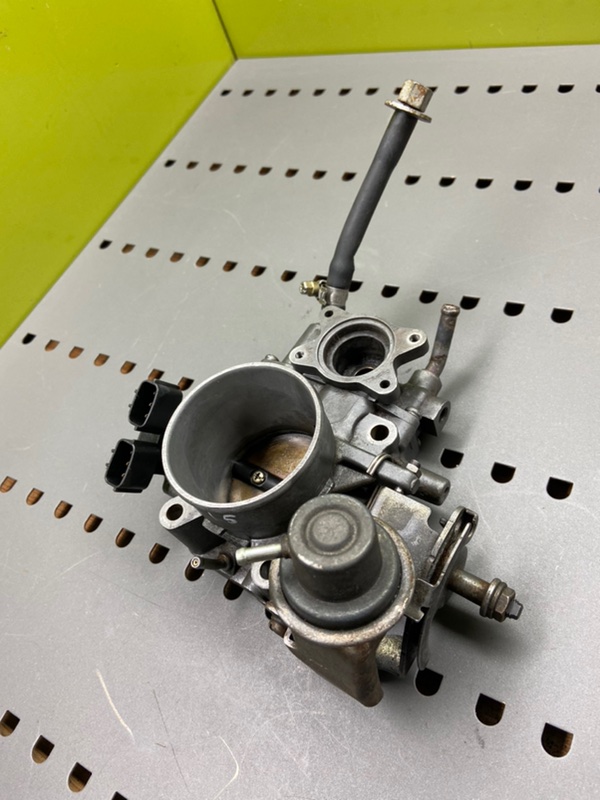 Дроссельная заслонка, 2600 рублей, Калининград