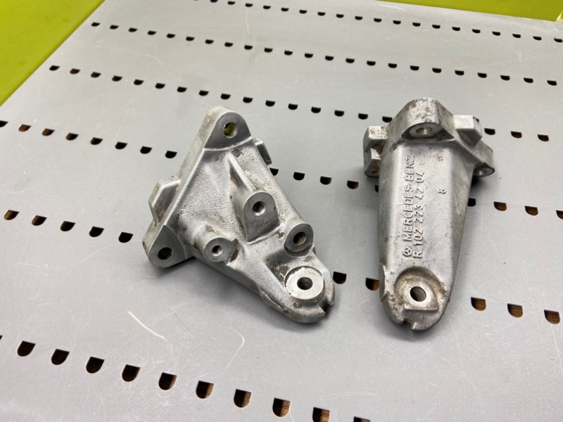 Лапы двс, 1700 рублей, Калининград