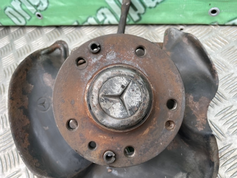 Поворотный кулак, 2300 рублей, Калининград