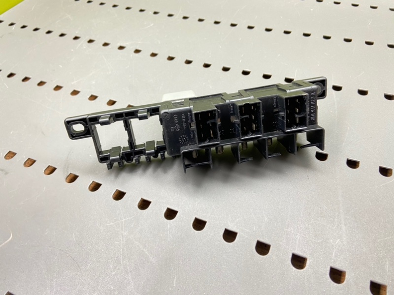 Блок реле, 1200 рублей, Калининград