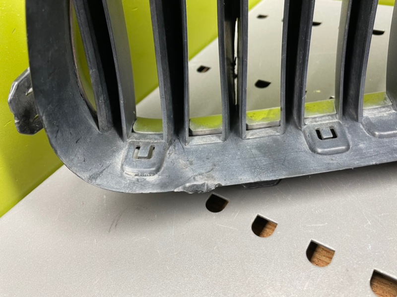 Решетка капота, 1000 рублей, Калининград