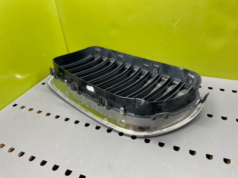 Решетка капота, 1000 рублей, Калининград