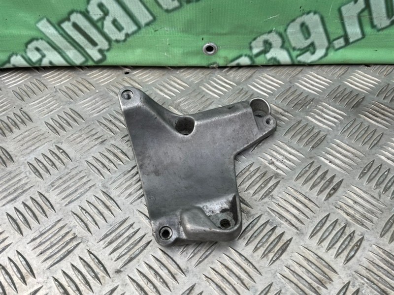 Кронштейн компрессора кондиционера, 1000 рублей, Калининград