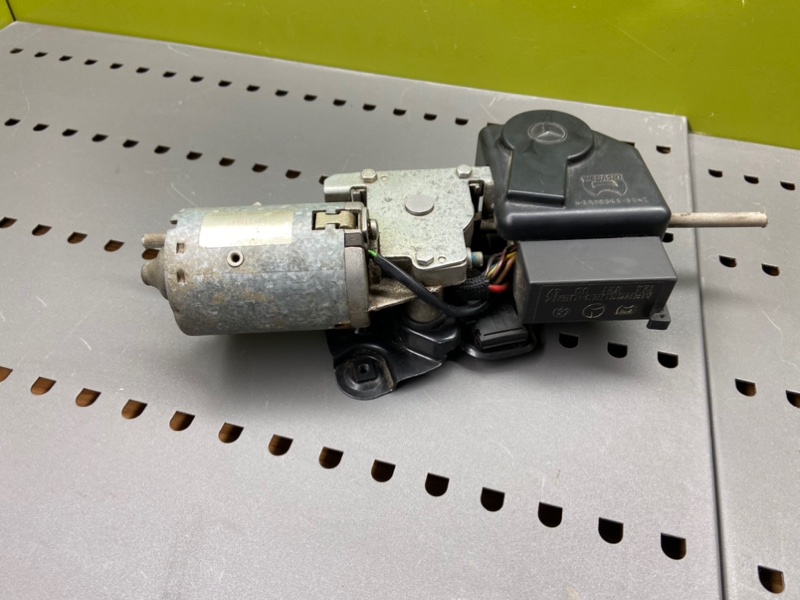 Моторчик люка, 2500 рублей, Калининград