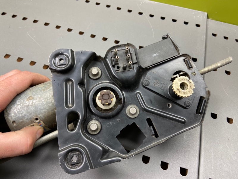 Моторчик люка, 2500 рублей, Калининград