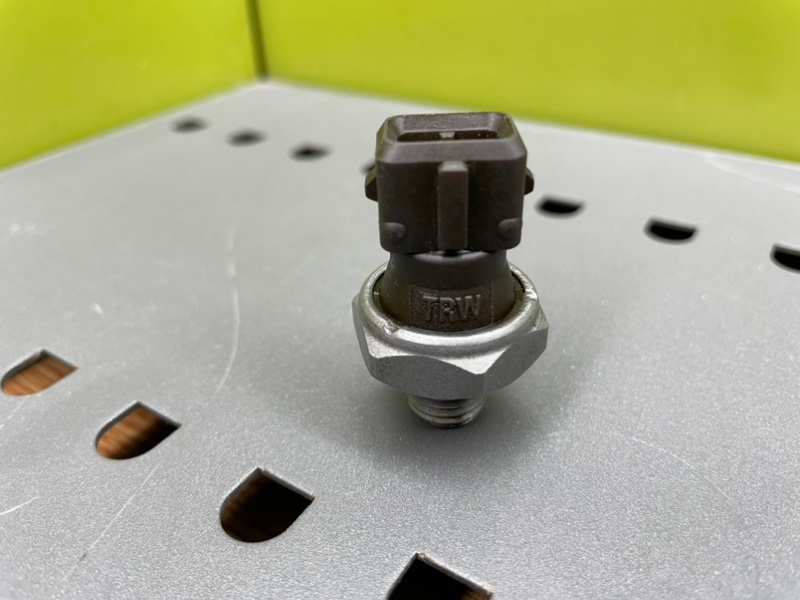 Датчик давления масла, 1200 рублей, Калининград