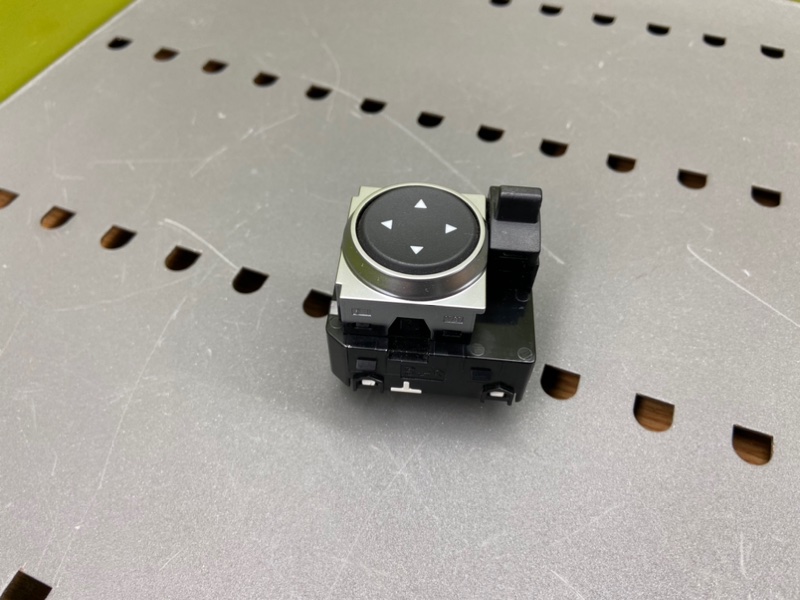 Джойстик зеркал, 2300 рублей, Тверь