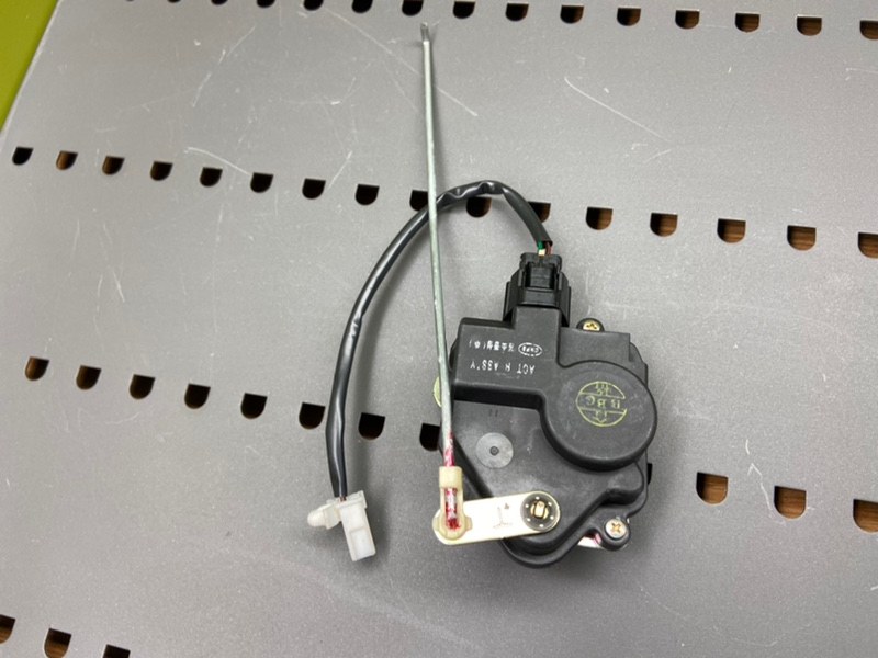 Активатор замка багажника, 1900 рублей, Тверь