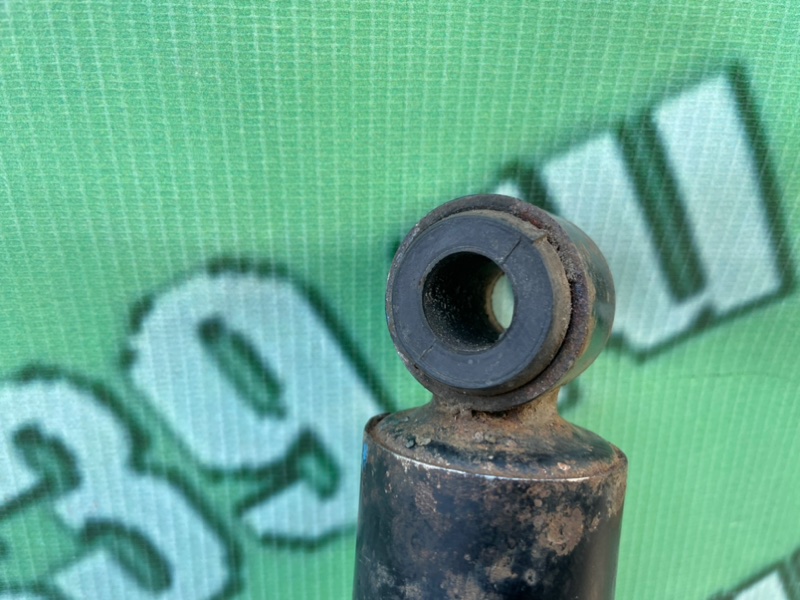 Амортизатор, 1000 рублей, Калининград