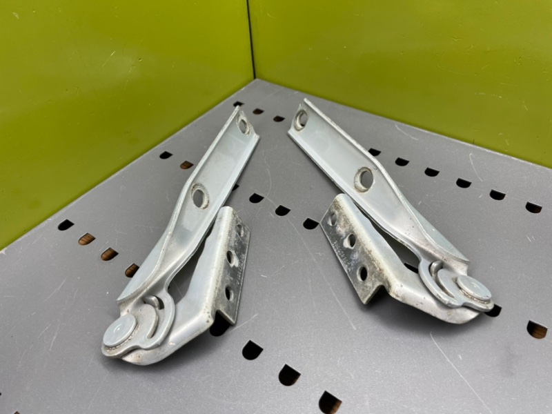 Петли капота, 1400 рублей, Калининград